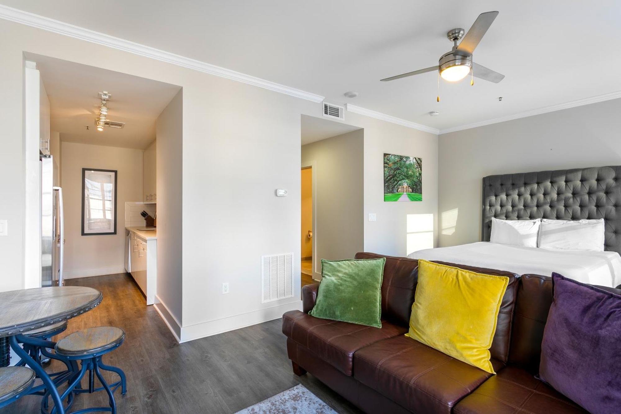 Cozy Near French Quarter, Superdome, Canal And Bourbon Streets! Holiday home New Orleans